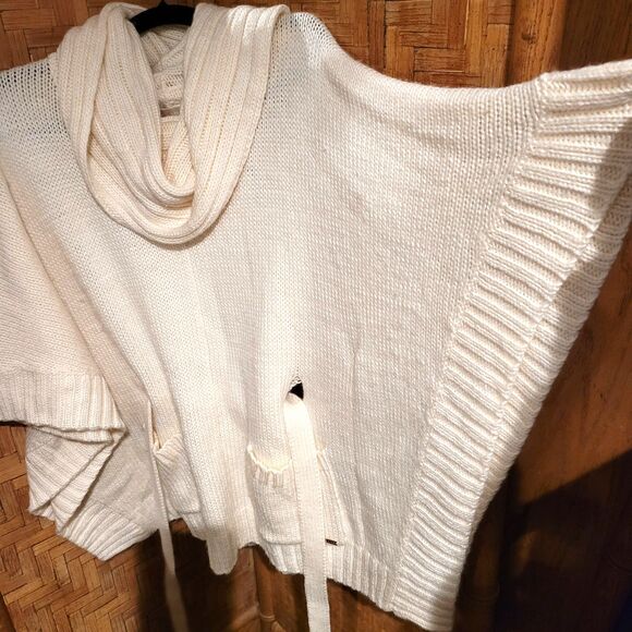 Michael Kors Women Cream Cowl Neck Belted Knit Cape Poncho jacket Sweater SZ S/M - Picture 2 of 7